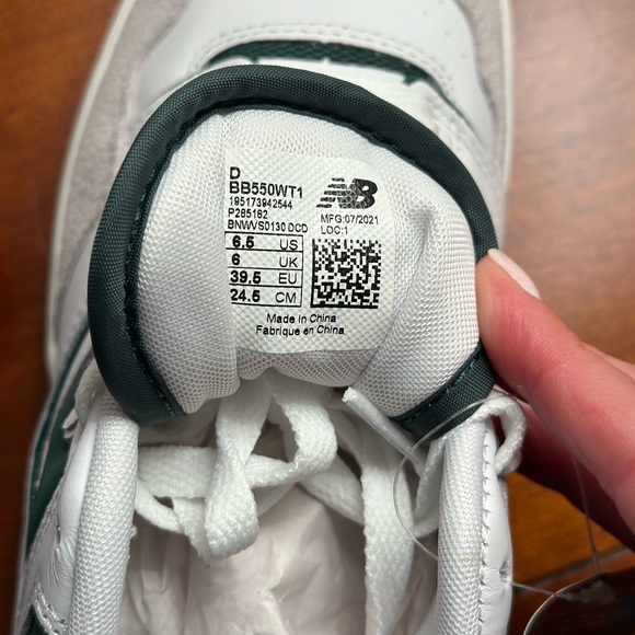 Vintage New Balance 550 sneakers - Picture 3 of 10